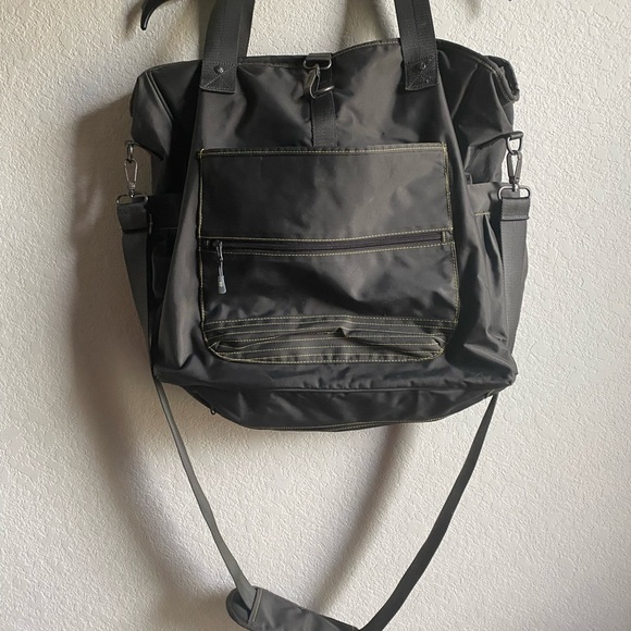 Athleta Cargo Gym Yoga Laptop Weekend Tote Large Multiple Compartment Bag - Picture 3 of 16